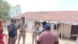 Leopard had entered the house of BJP leader near Bandhwa turn of Naigadhi